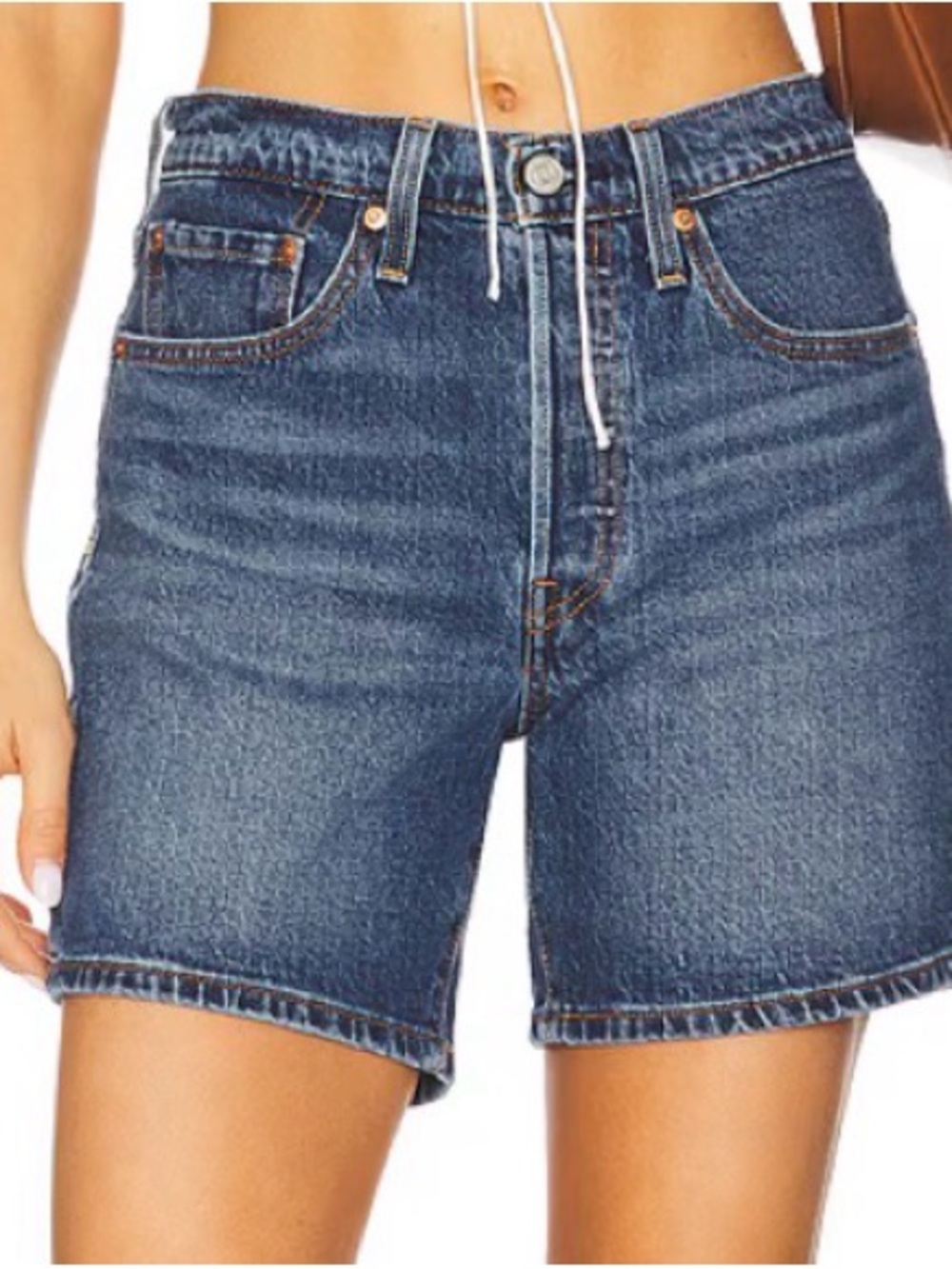 Women’s Levi’s 501 Mid Thigh Revolve Shorts